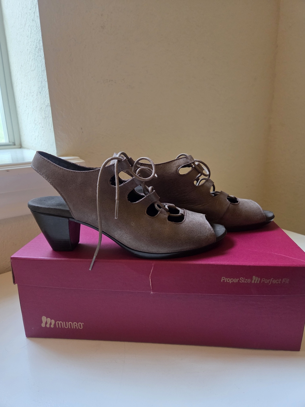 Munro Pewter Metallic 8 Narrow Nubuck Slingback Heels